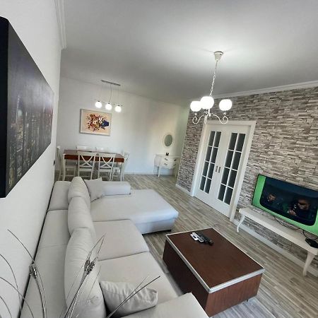 Tirana Center Apartment Esterno foto