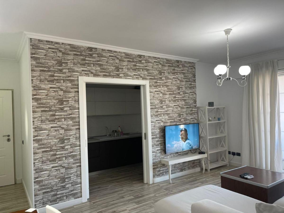 Tirana Center Apartment Esterno foto