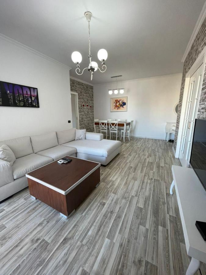 Tirana Center Apartment Esterno foto