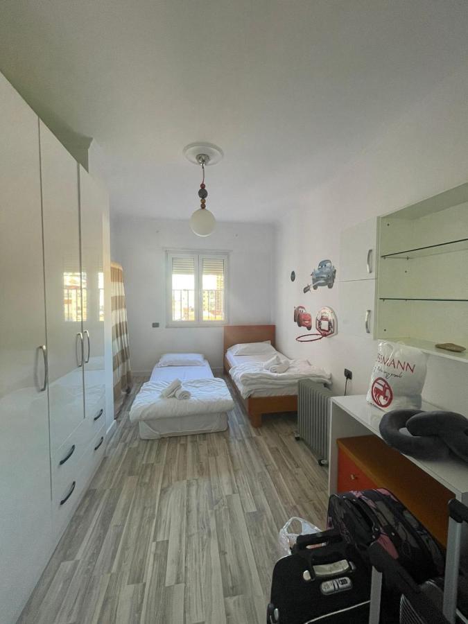 Tirana Center Apartment Esterno foto