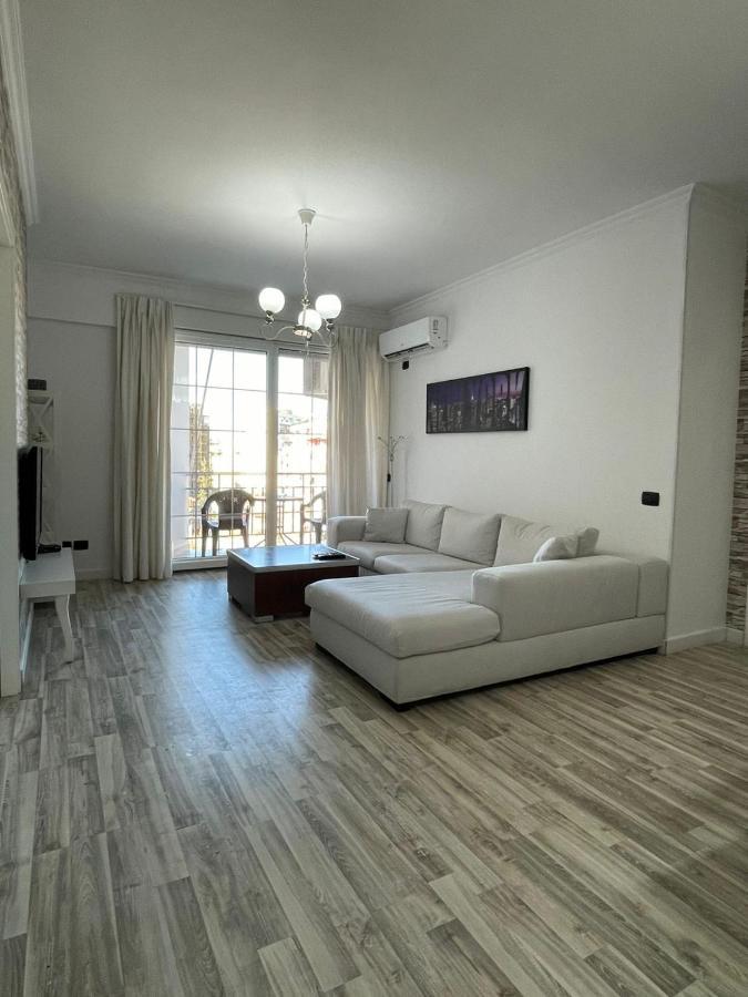 Tirana Center Apartment Esterno foto