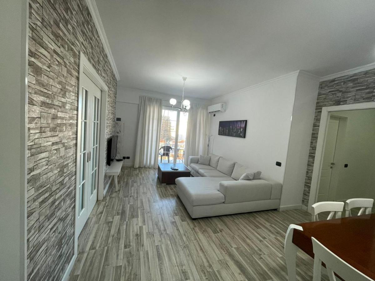 Tirana Center Apartment Esterno foto
